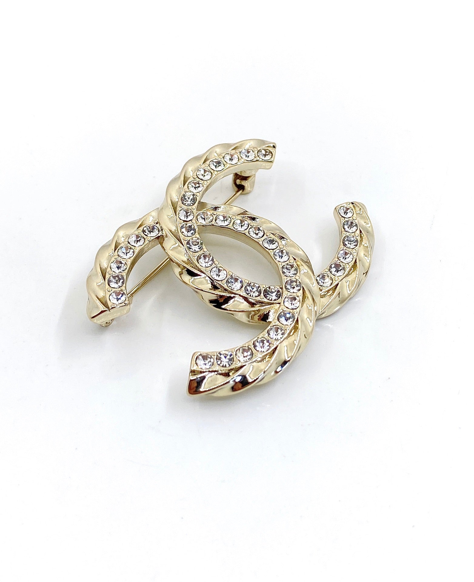 Chanel Diamonds 18K Gold Brooch