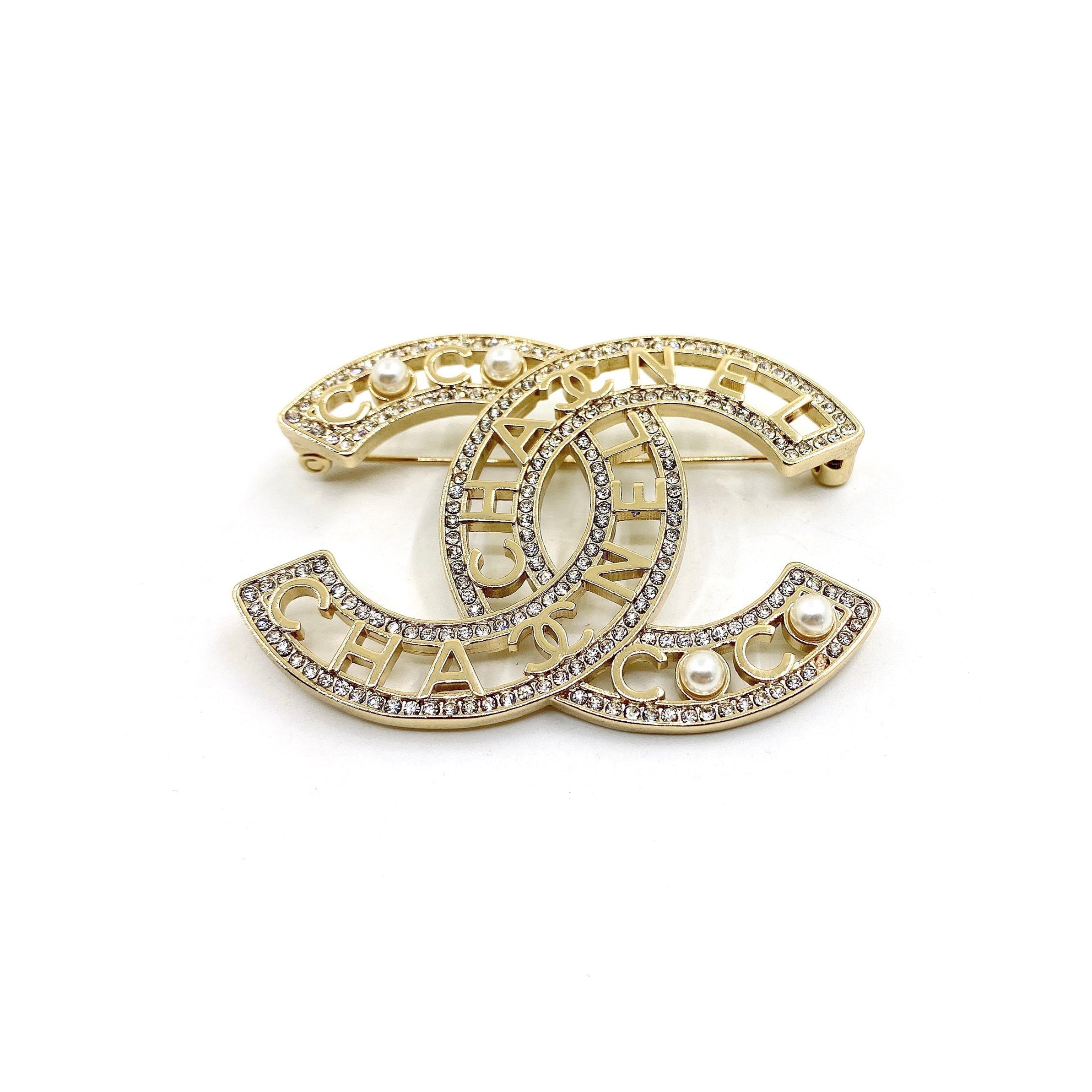 Chanel Script Diamonds 18K Gold Brooch