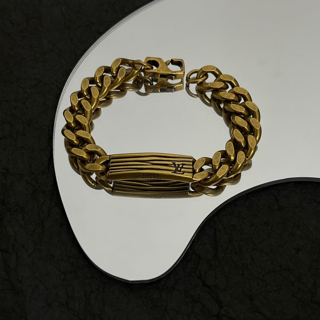 Louis Vuitton Vintage Chains 18K Gold Bracelet
