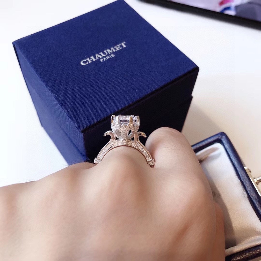 Jos ̈¦phine 18K Gold Ring