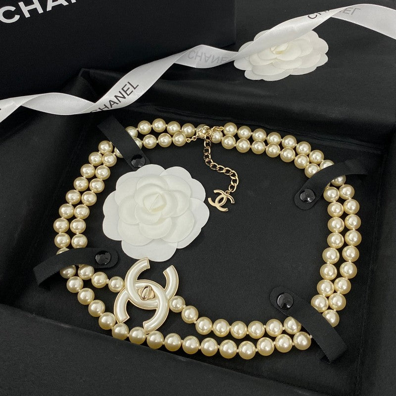 Chanel Pearl Chain 18K Gold Necklace