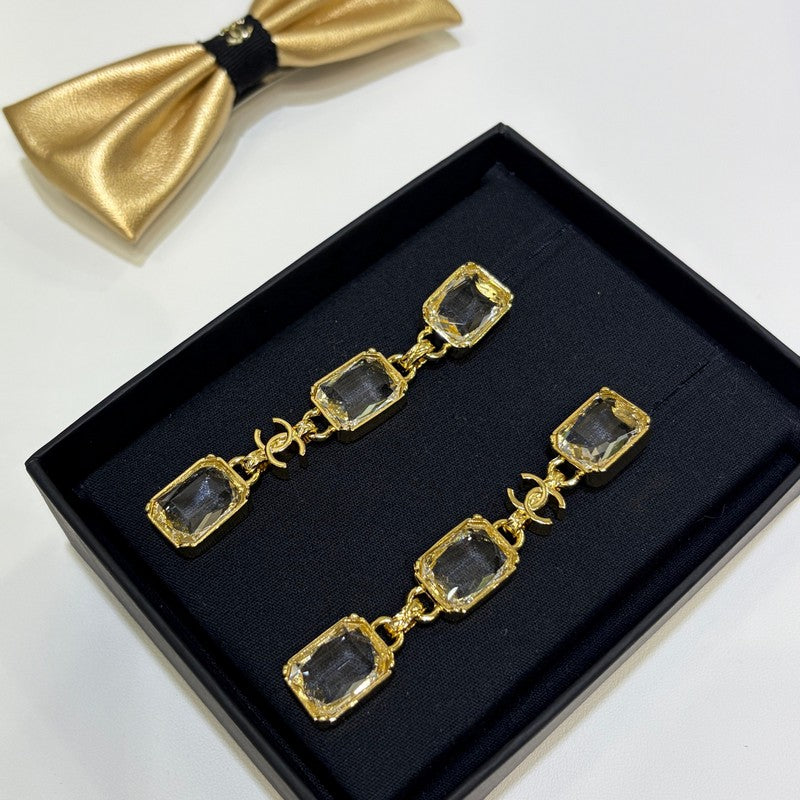Chanel 26P Crystal Gold 18K Gold Earrings