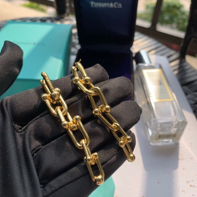 Tiffany HardWear Graduated Link 18K Gold Earrings
