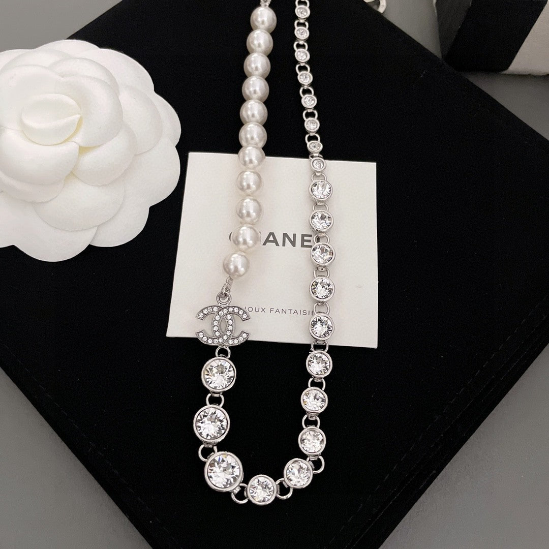 Chanel Pearls Crystals 18K Gold Necklace