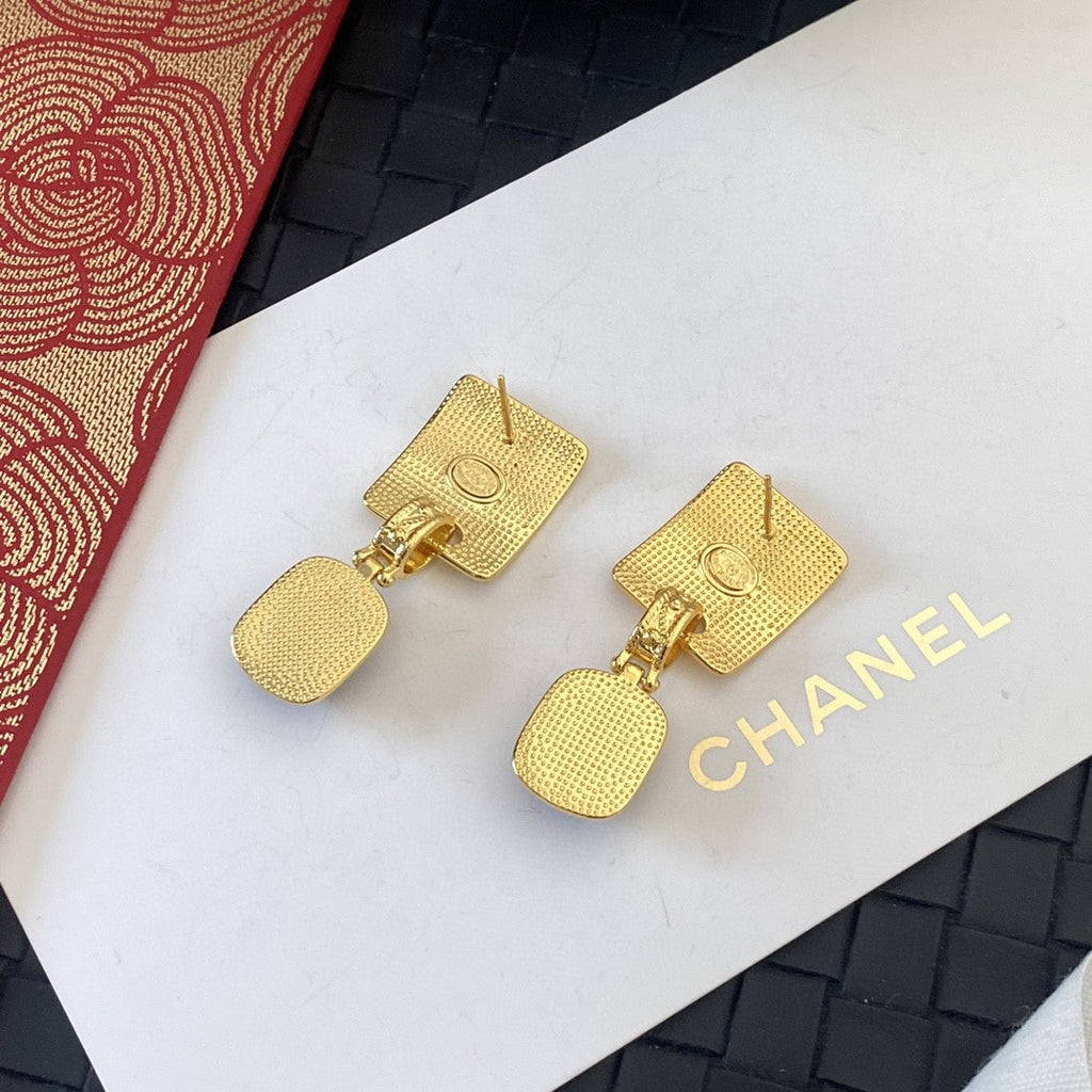 Chanel Black Crystal 18K Gold Earrings