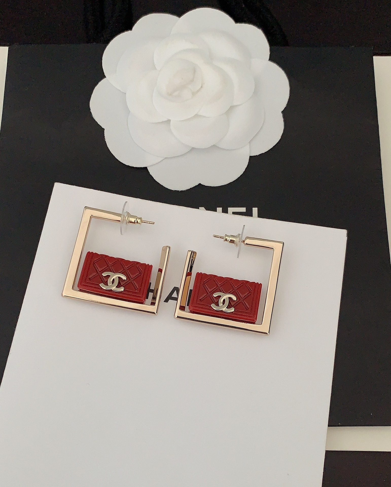 Red Bag Pendant 18K Gold Earrings