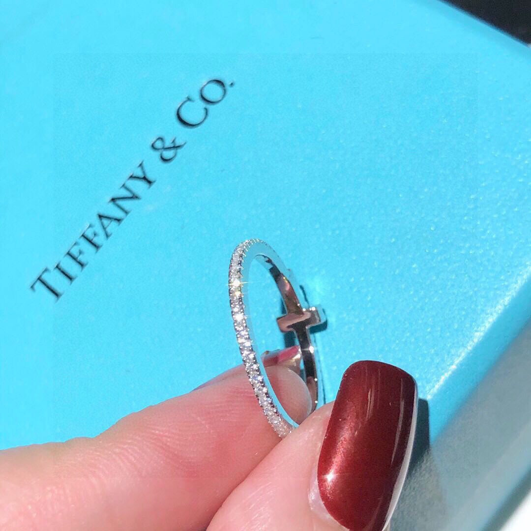 Tiffany Diamond Wire 18K Gold Ring