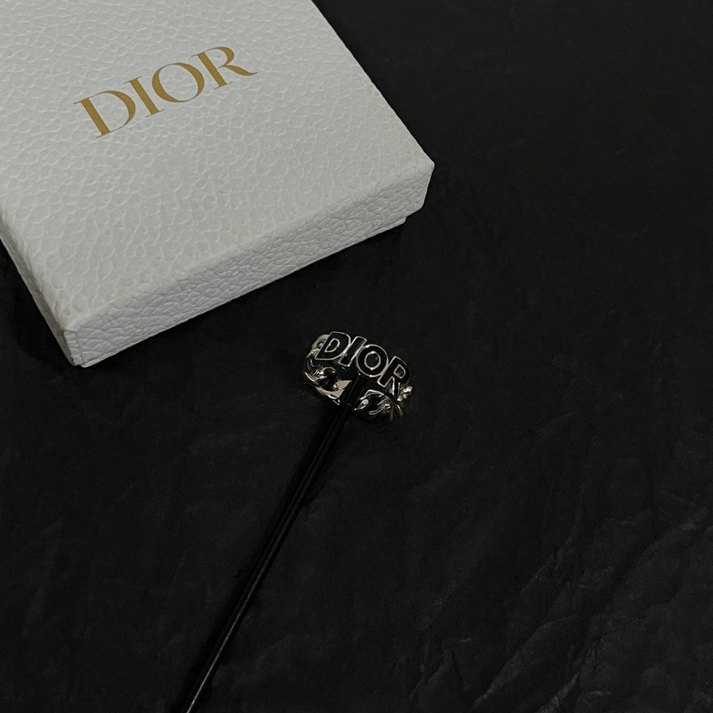 Dior Chain 18K Gold Ring