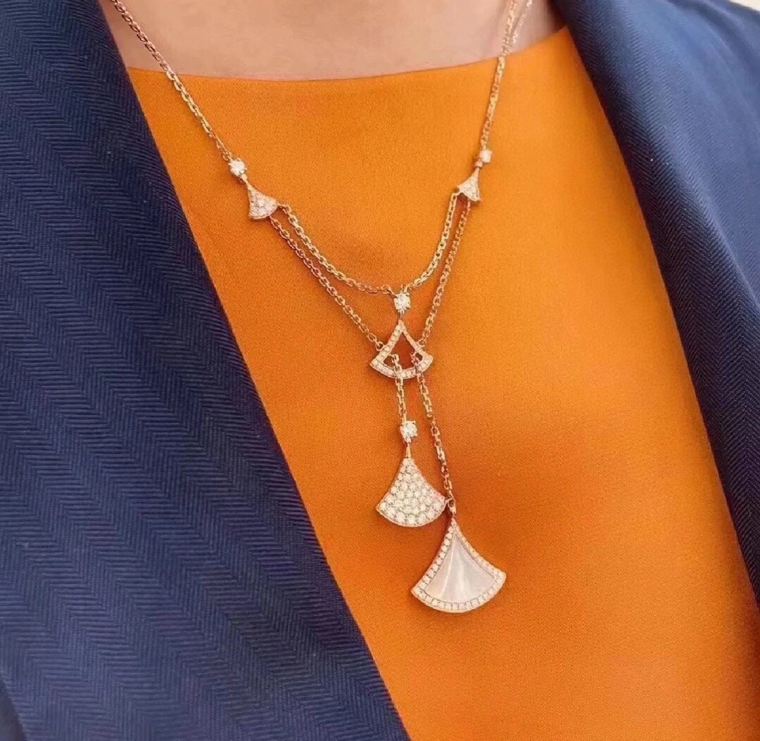 Bvlgari BVLGARI Dream Pearls 18K Gold Necklace
