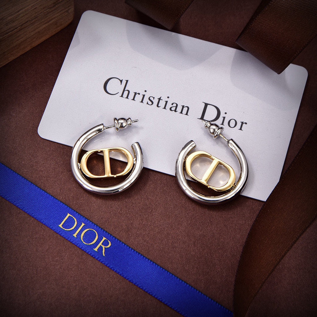 Dior 30 Montaigne 18K Gold Earrings