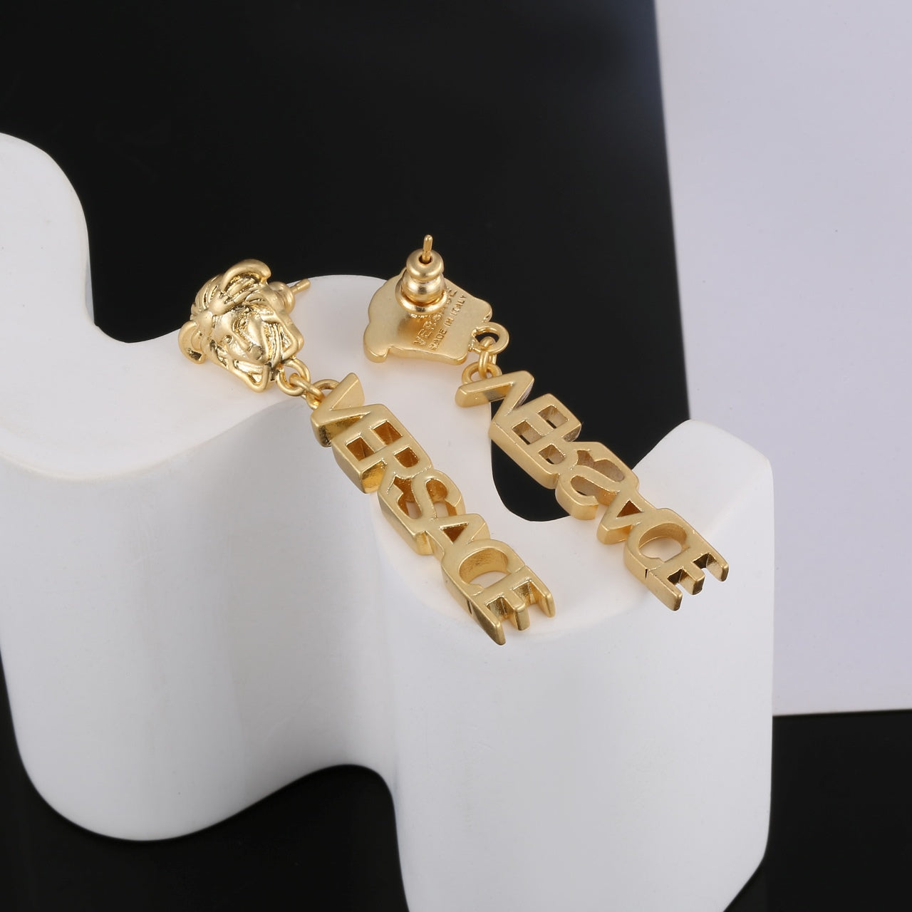 Medusa 18K Gold Earrings