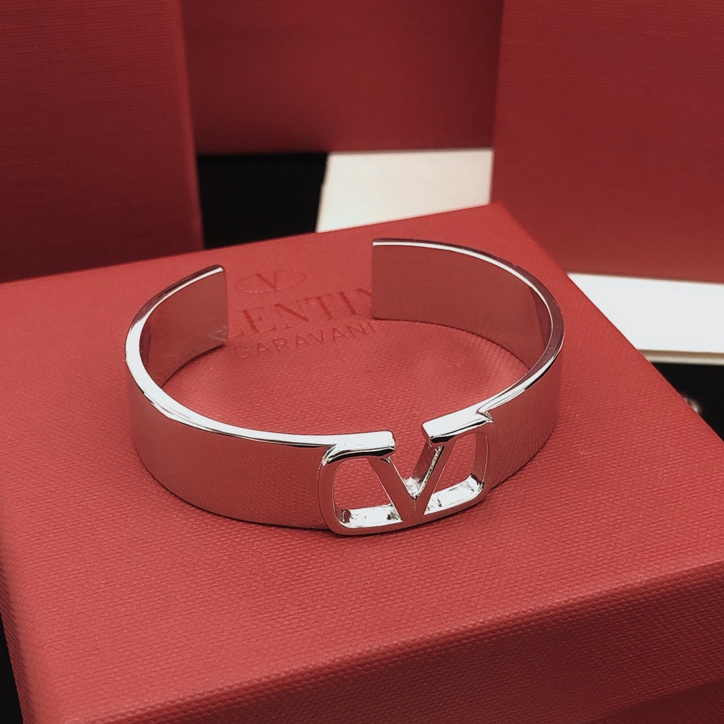 Valentino Cuff 18K Gold Bracelet