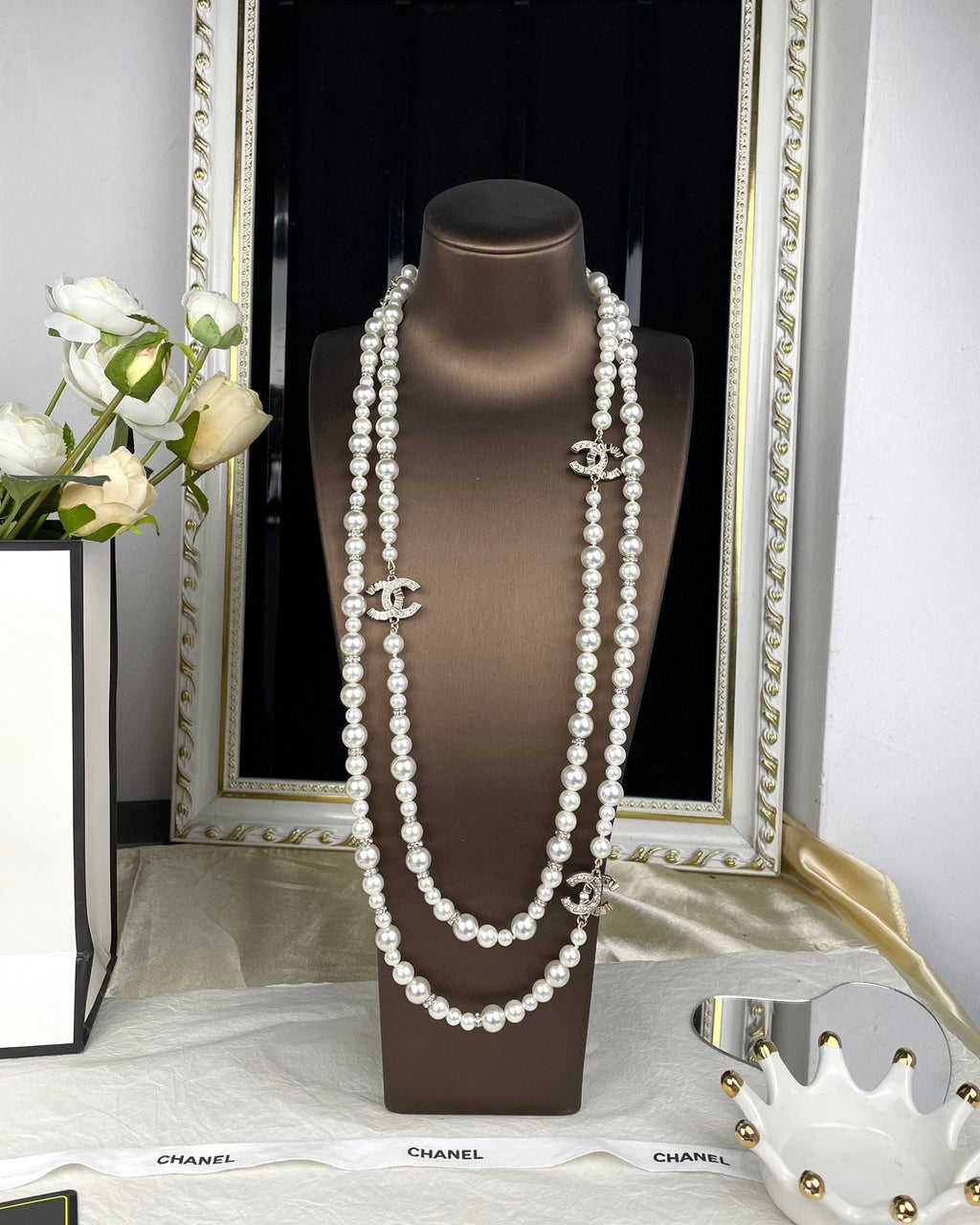 Chanel Pearls Long 18K Gold Necklace