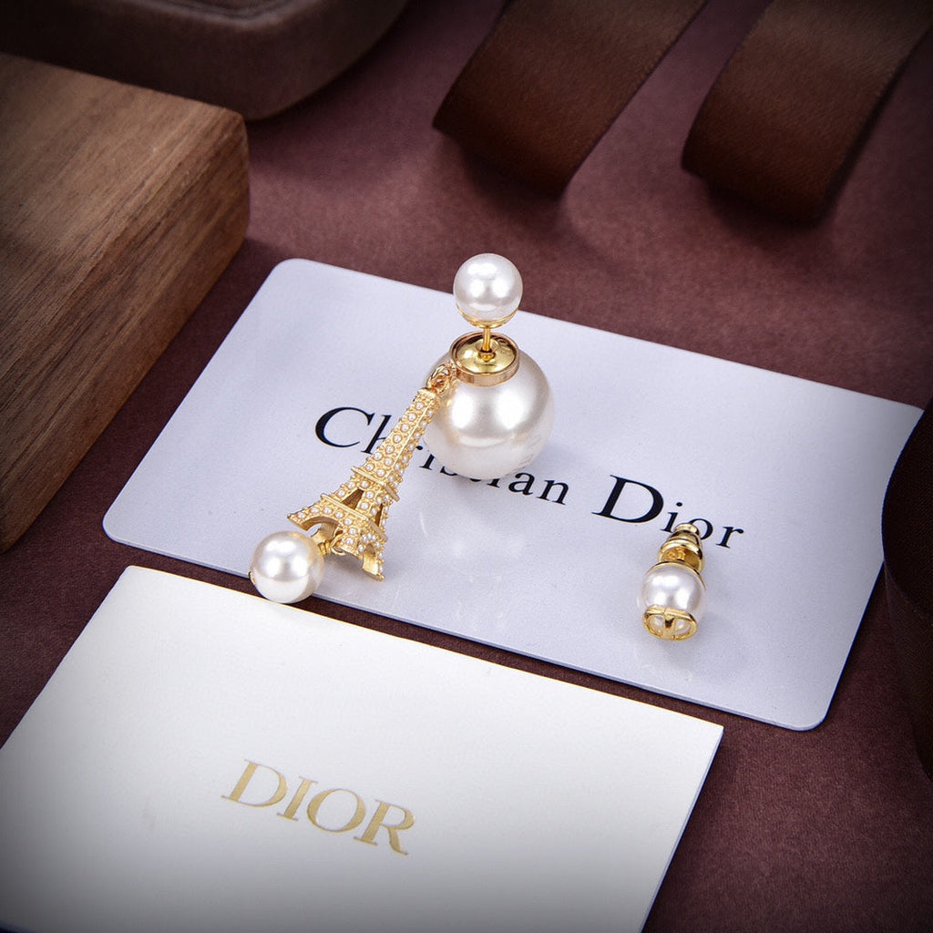 Dior Tribales Eiffel Tower Charm White Pearls 18K Gold Earrings