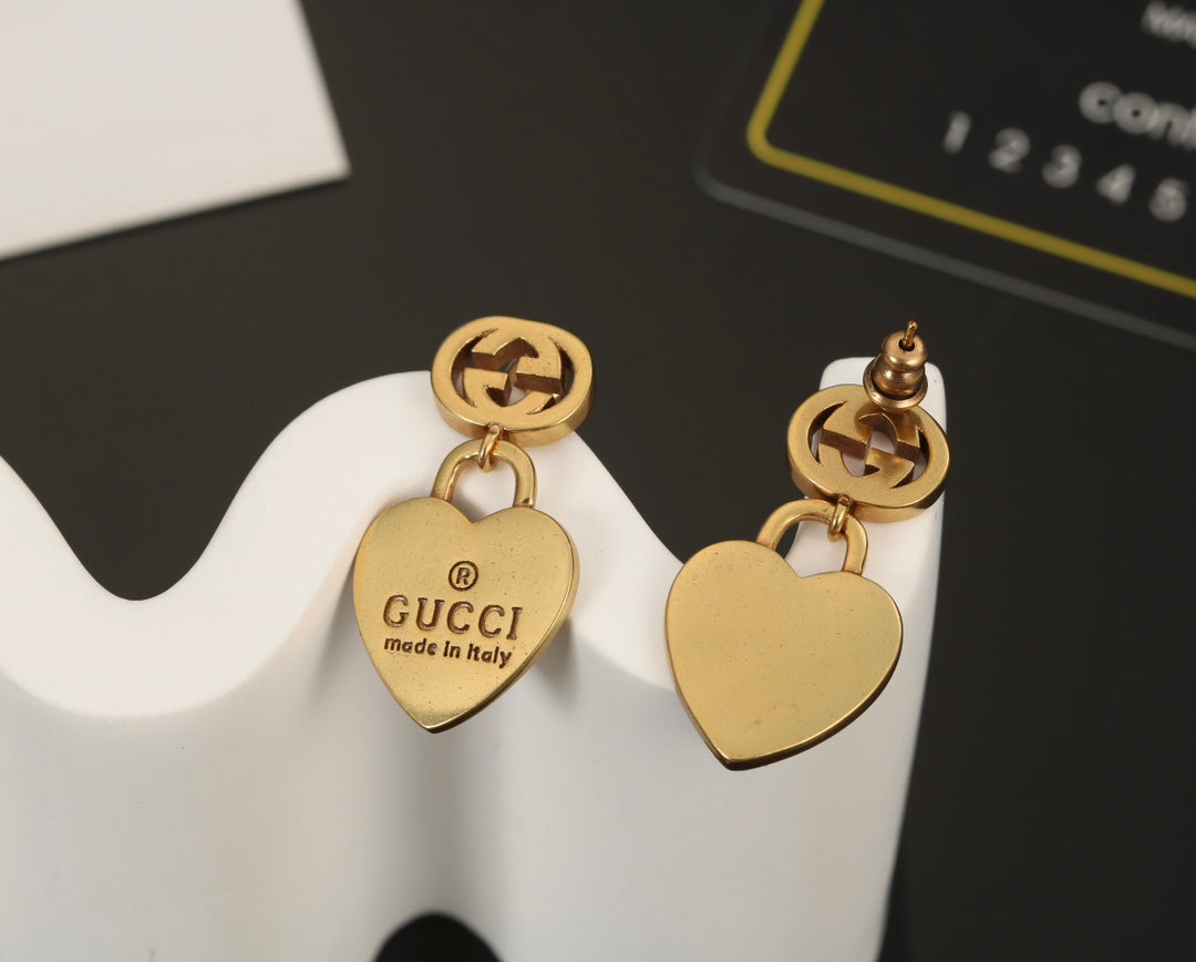 Gucci Double Heart Pendant 18K Gold Earrings