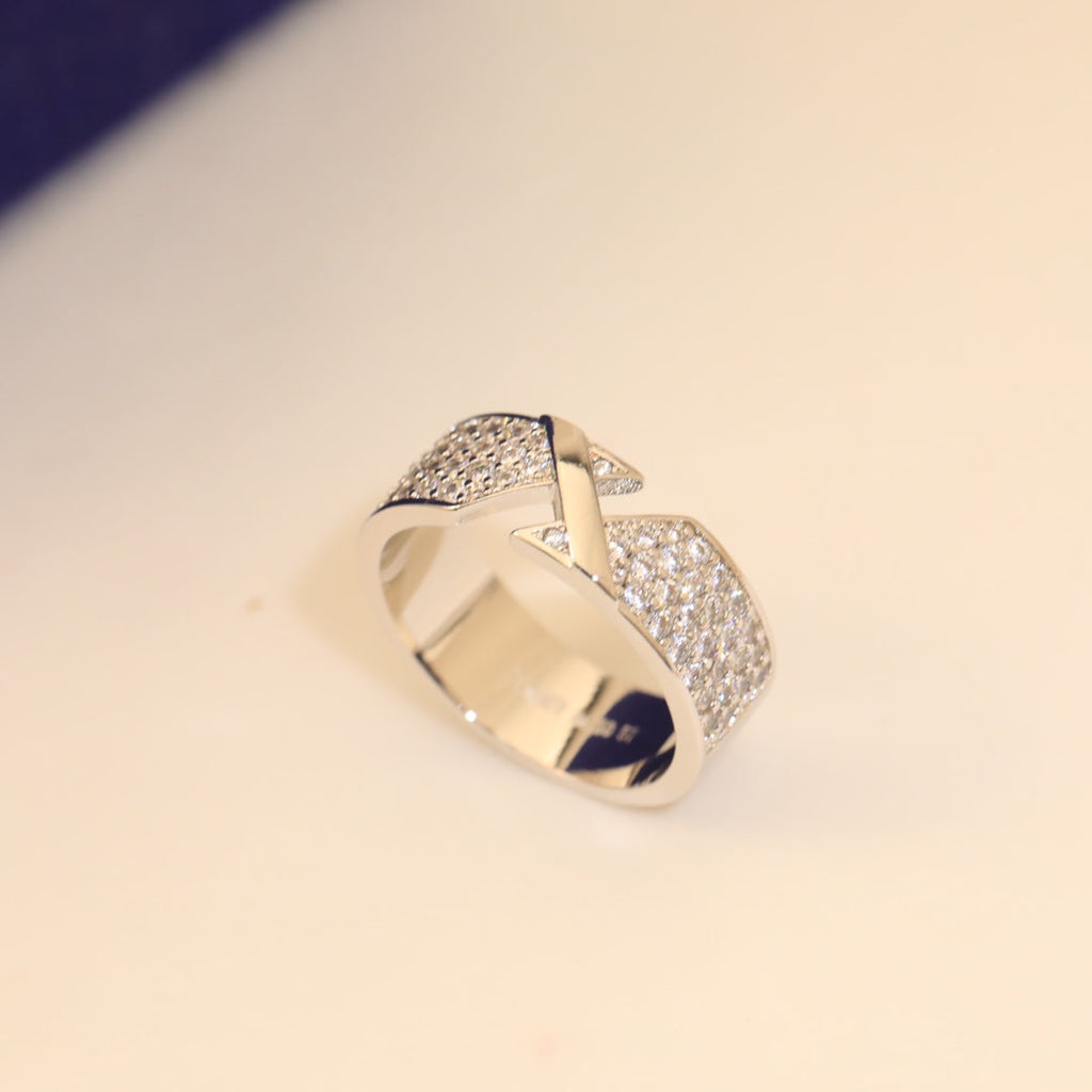 Liens Diamond 18K Gold Ring