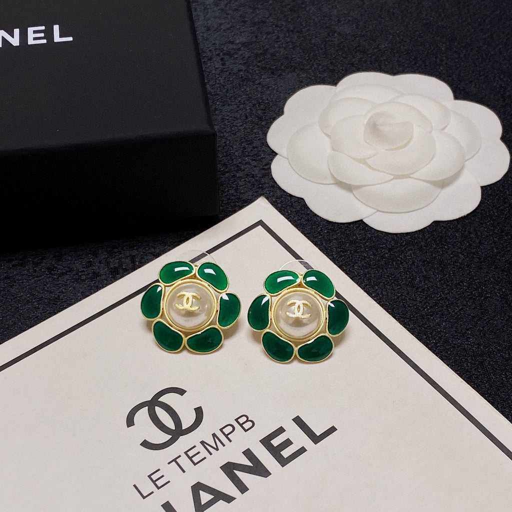 Chanel Emerald Petals 18K Gold Earrings