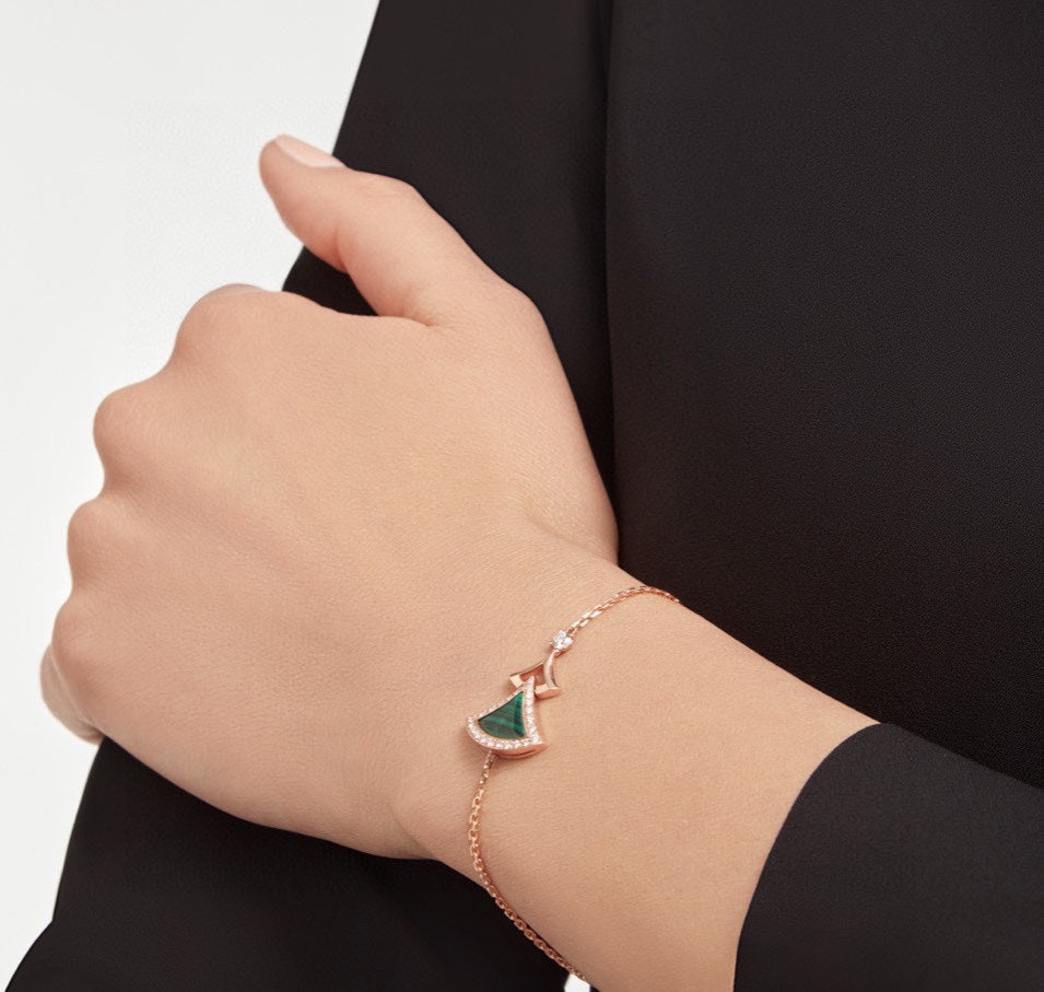 Bvlgari Dream Malachite 18K Gold Bracelet