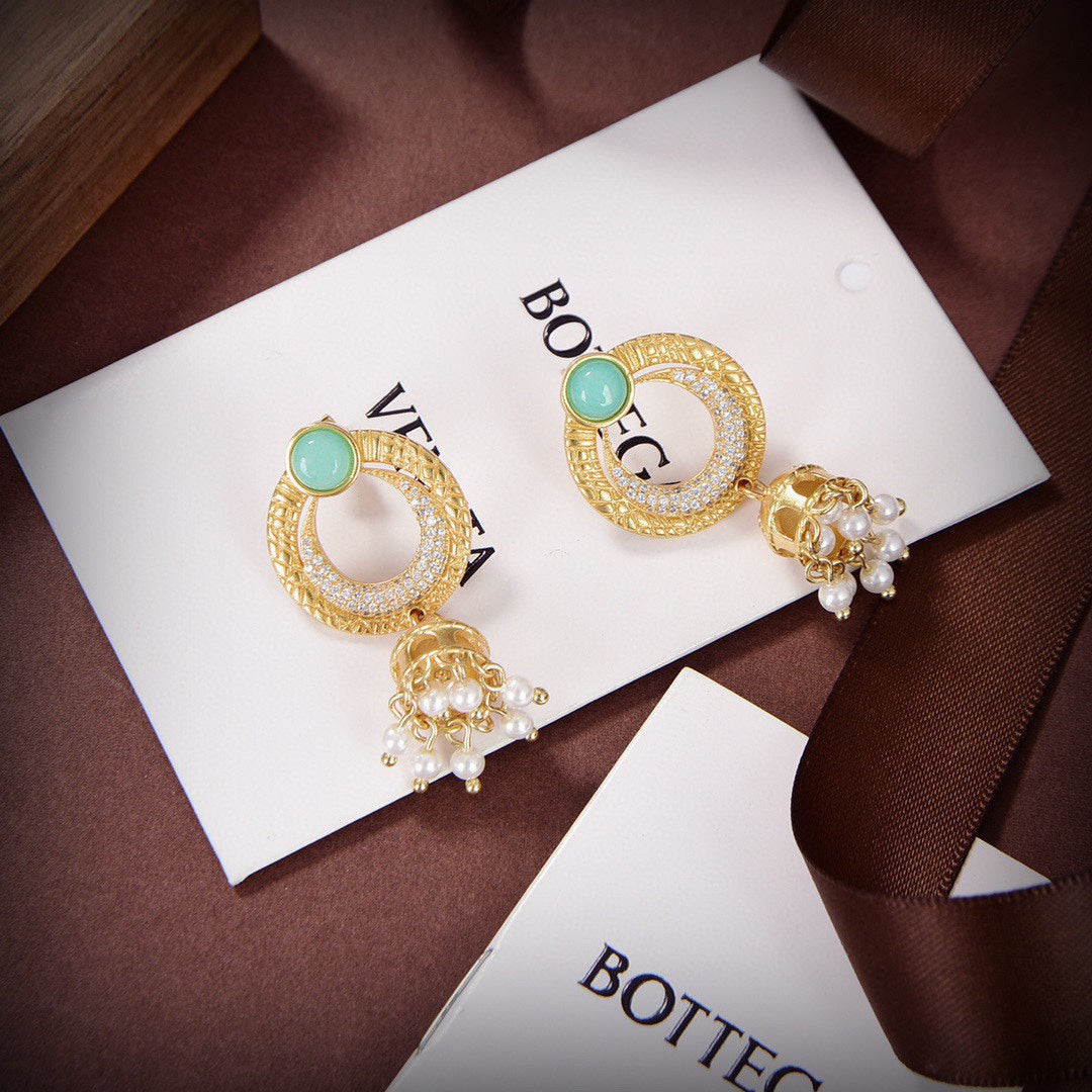Bvlgari Circle Diamonds 18K Gold Earrings
