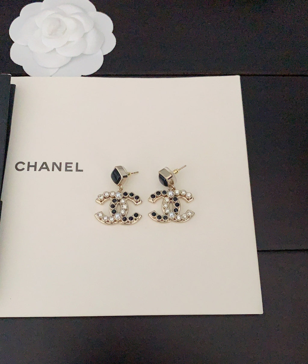 Chanel Black Crystals 18K Gold Earrings