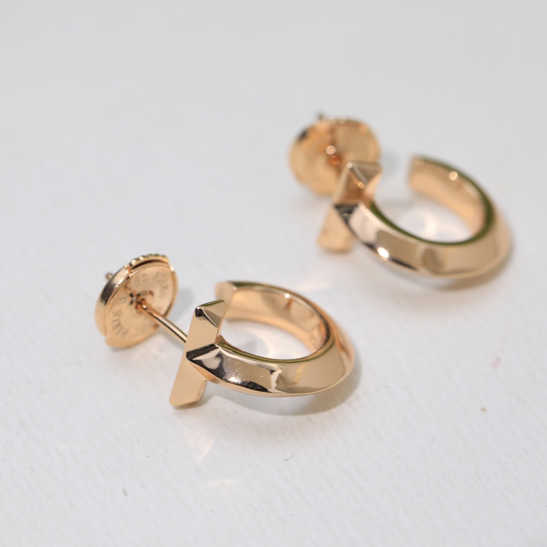 Tiffany Hoop 18K Gold Earrings