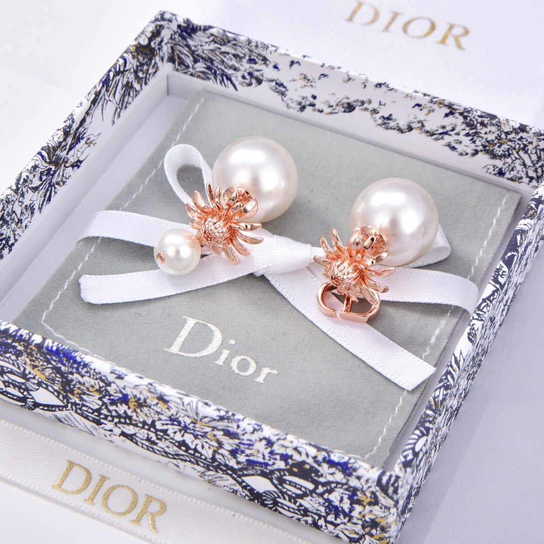 Dior Tribales 18K Gold Earrings