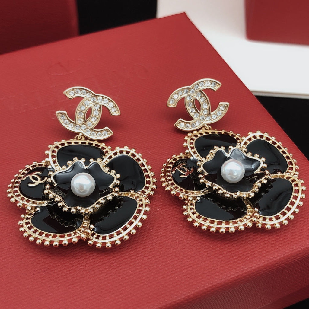 Chanel Camellia Diamond 18K Gold Earrings