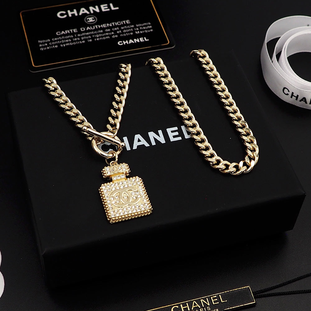 Chanel Diamond Perfume Bottle Pendant 18K Gold Necklace