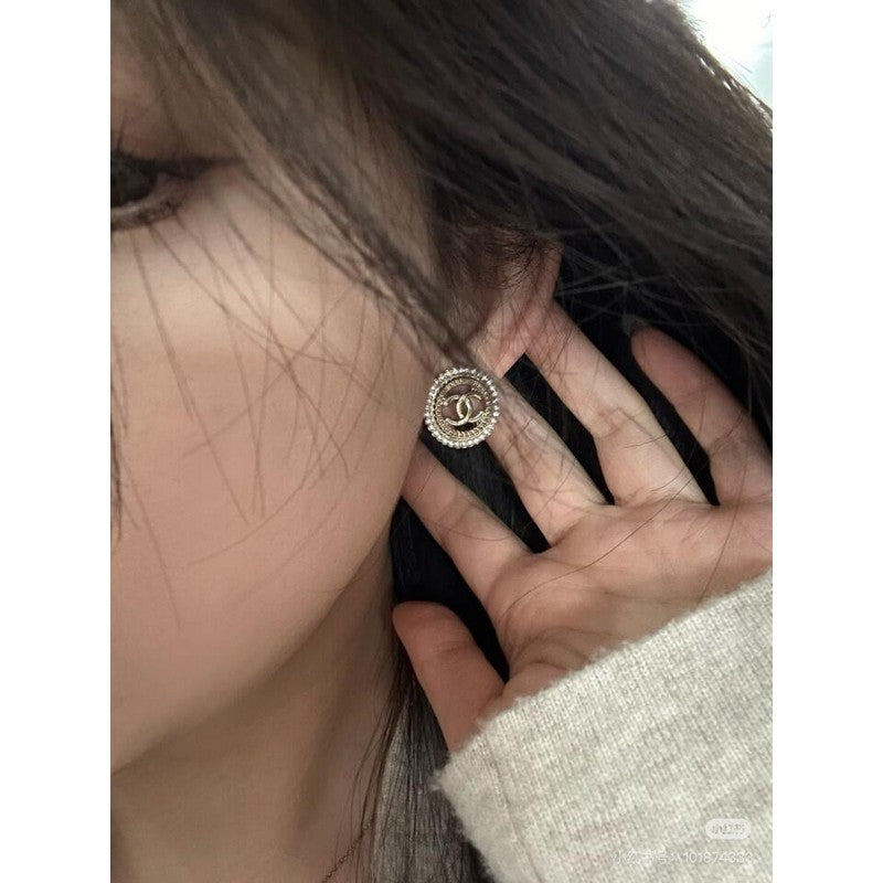 Chanel Classic Diamond 18K Gold Earrings
