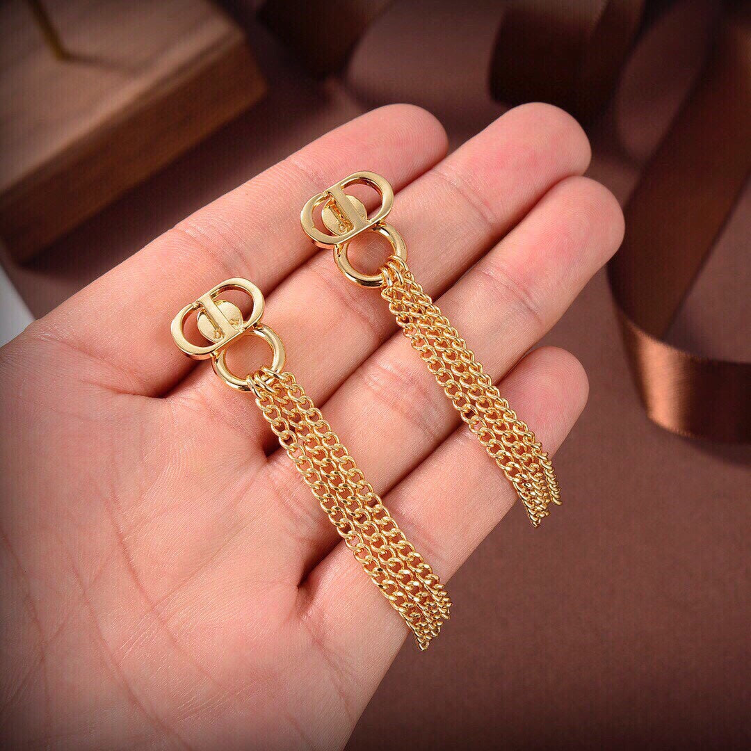 Dior 30 Montaigne Chain 18K Gold Earrings