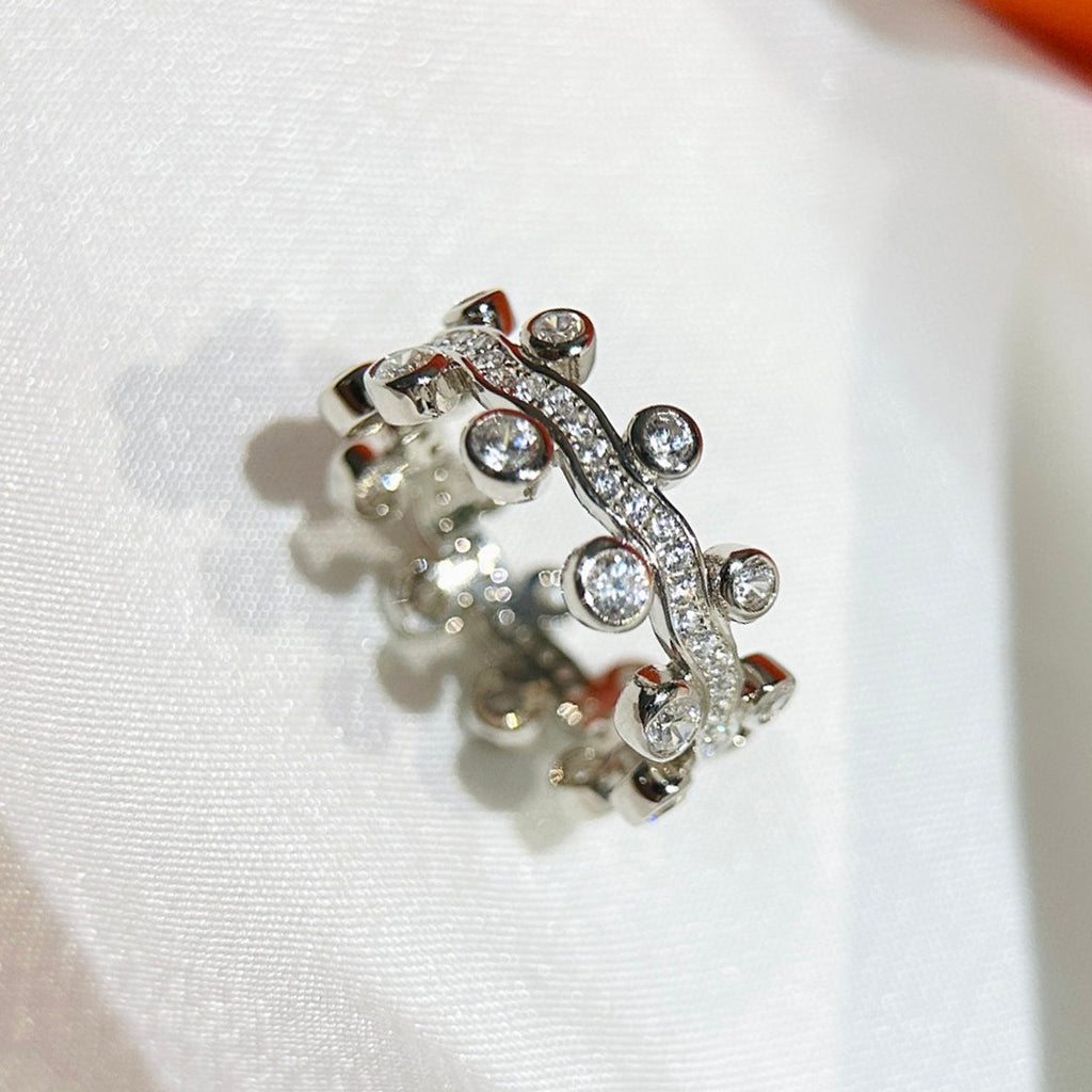 Hermes Vine Flower Dewdrops Diamond 18K Gold Ring