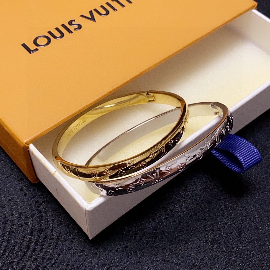 Louis Vuitton Monogram 18K Gold Bracelet