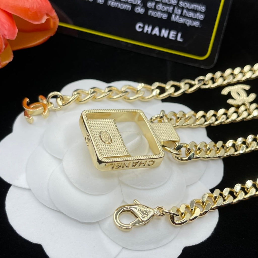 Chanel Bag Pendant Chain 18K Gold Necklace
