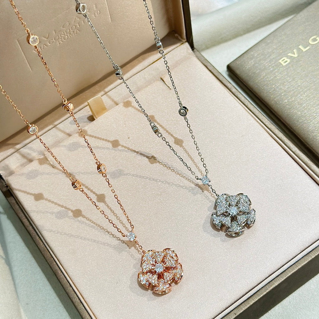 Bvlgari Dream Diamond 18K Gold Necklace