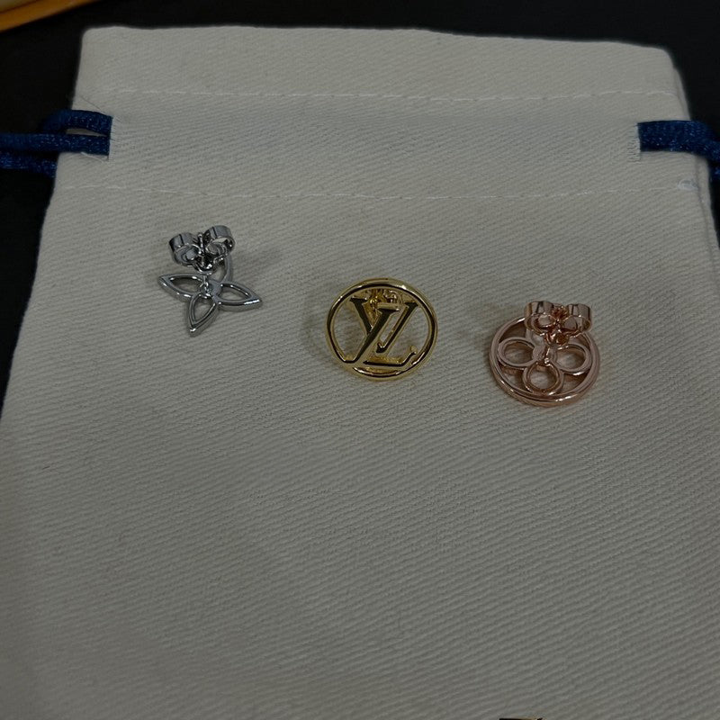 Louis Vuitton Blossom 18K Gold Earrings