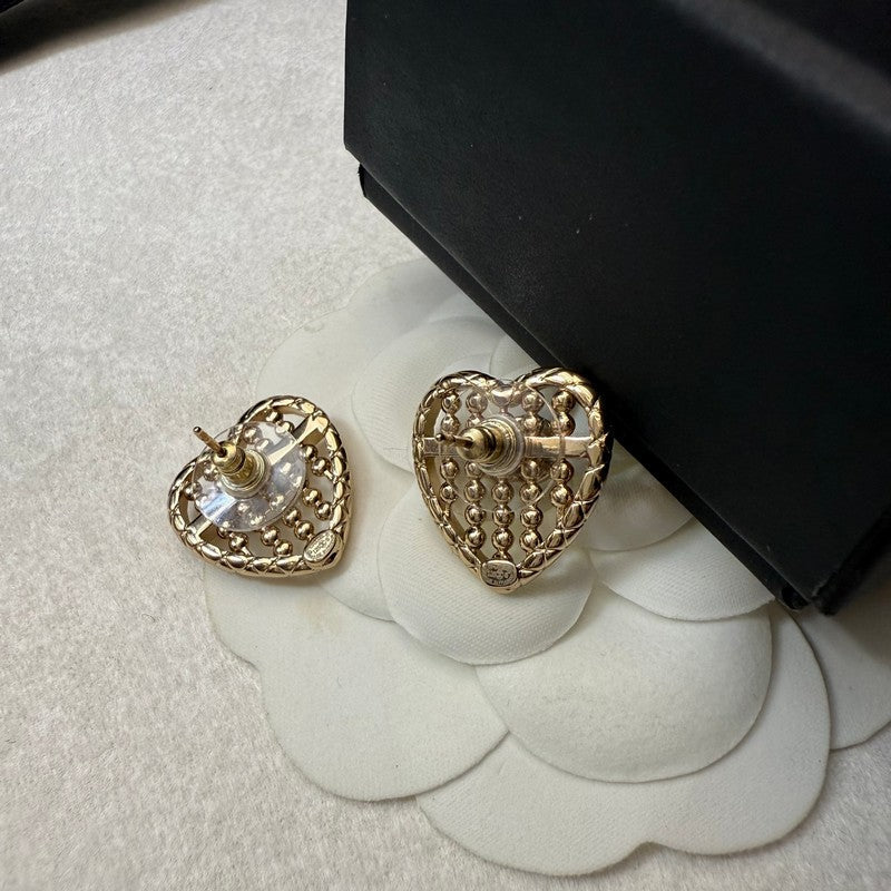 Chanel Pearl Heart 18K Gold Earrings