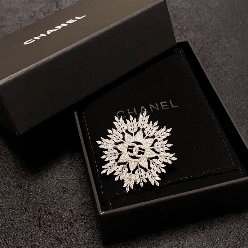 Chanel Flower Crystal 18K Gold Brooch