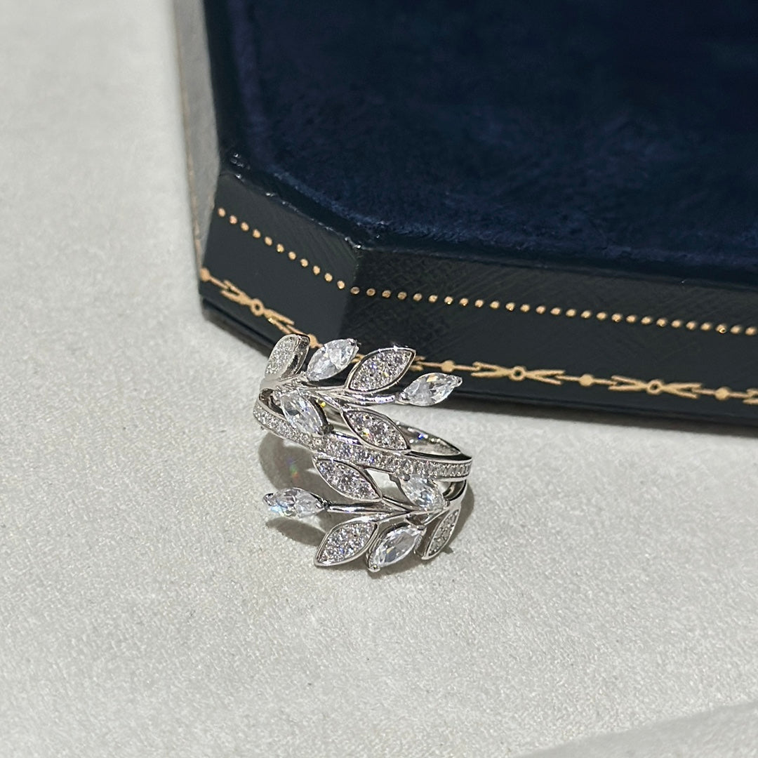 Tiffany Victoria Diamond Vine Bypass 18K Gold Ring