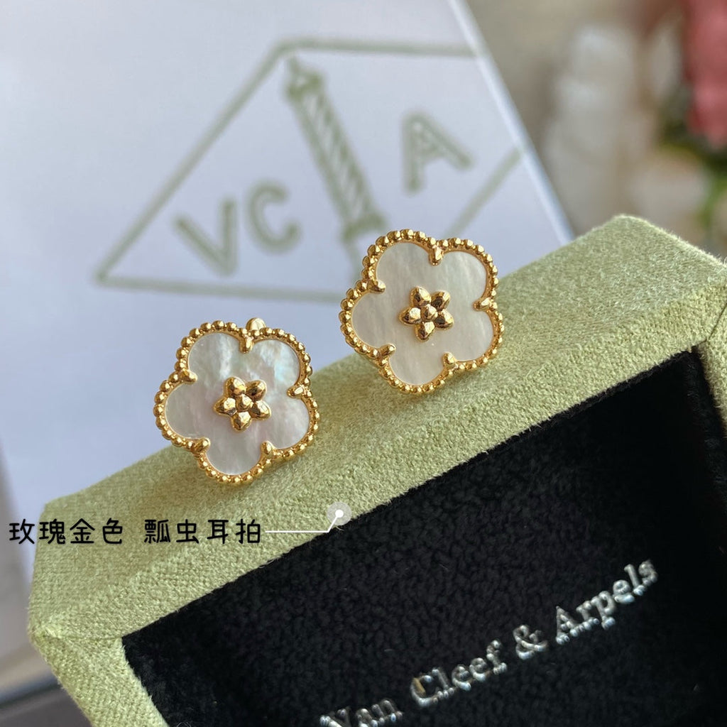 Lucky Spring Plum Blossom 18K Gold Earrings