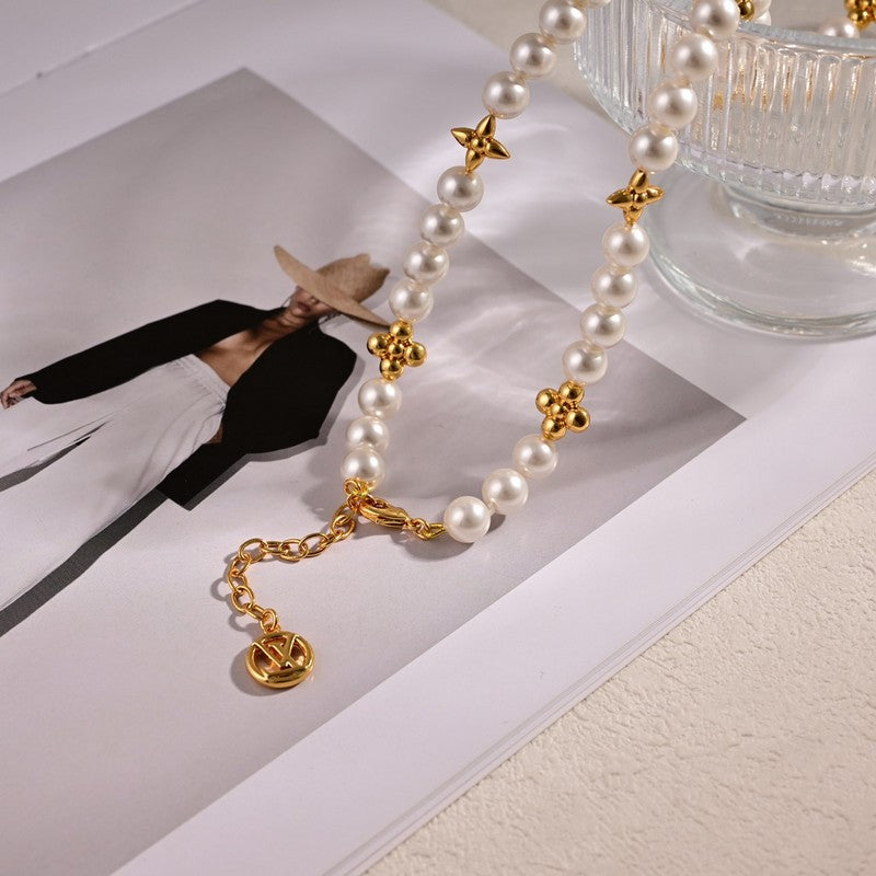 Louis Vuitton My Pearl 18K Gold Necklace