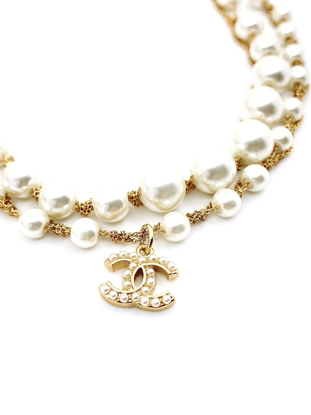 Chanel Pearls 18K Gold Necklace