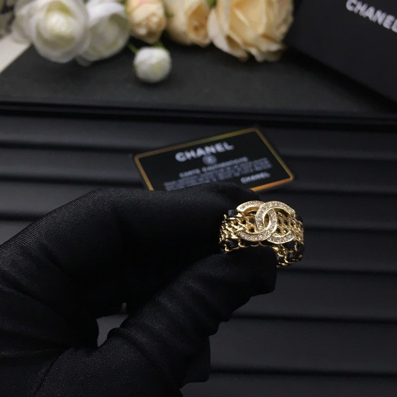 Chanel Strass Diamond 18K Gold Ring