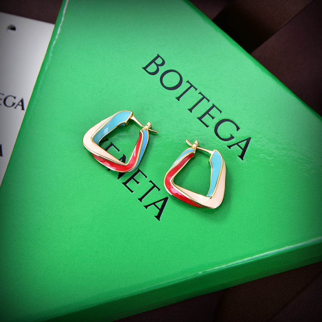 Bvlgari Twisted-triangle Hoop 18K Gold Earrings