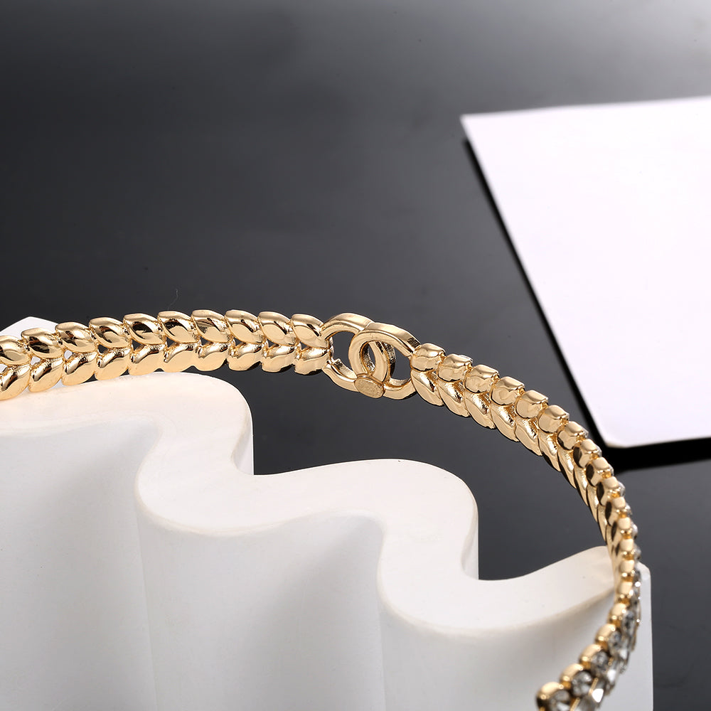 Chanel Diamonds Choker 18K Gold Necklace