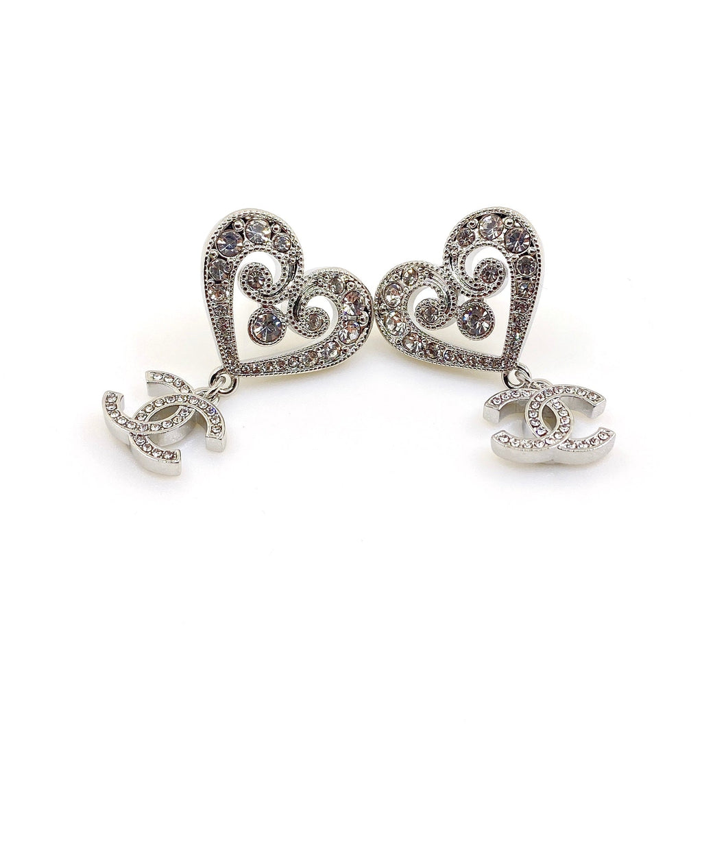 Chanel Heart Diamond 18K Gold Earrings