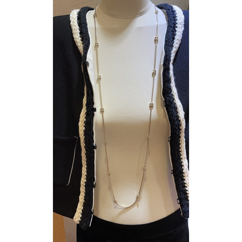 Chanel 24B Flowers Long 18K Gold Necklace