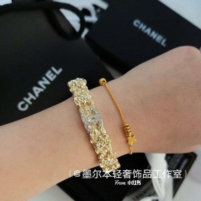 Chanel Flower Diamond Cuff 18K Gold Bracelet