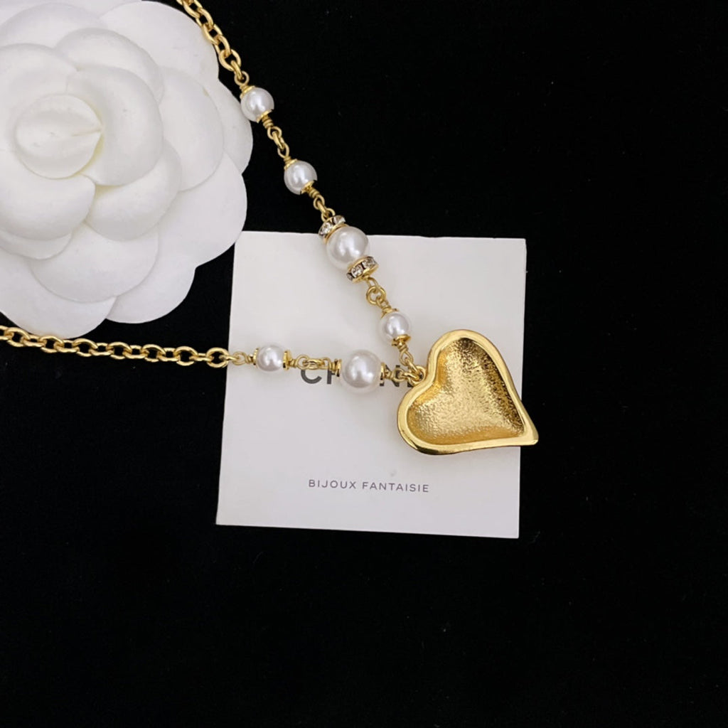 Chanel Pearls Chain 18K Gold Necklace