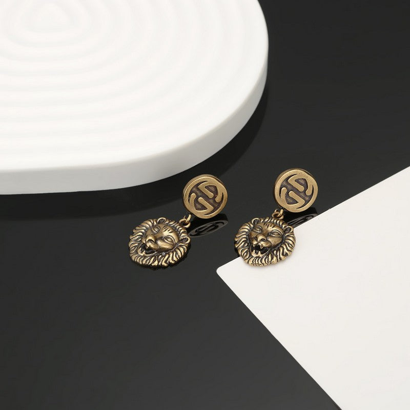 Gucci Double Lion Pendant 18K Gold Earrings
