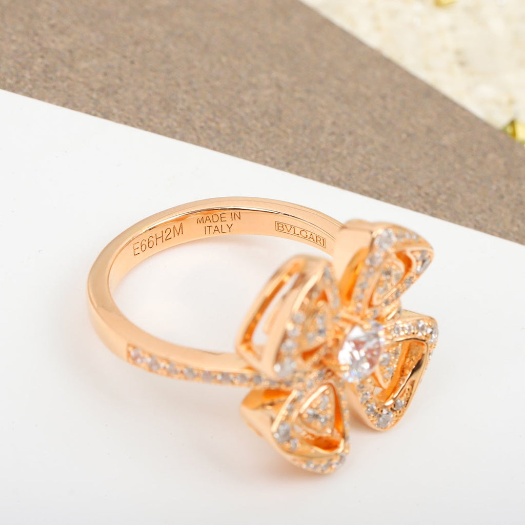 Bvlgari Fiorever 18K Gold Ring